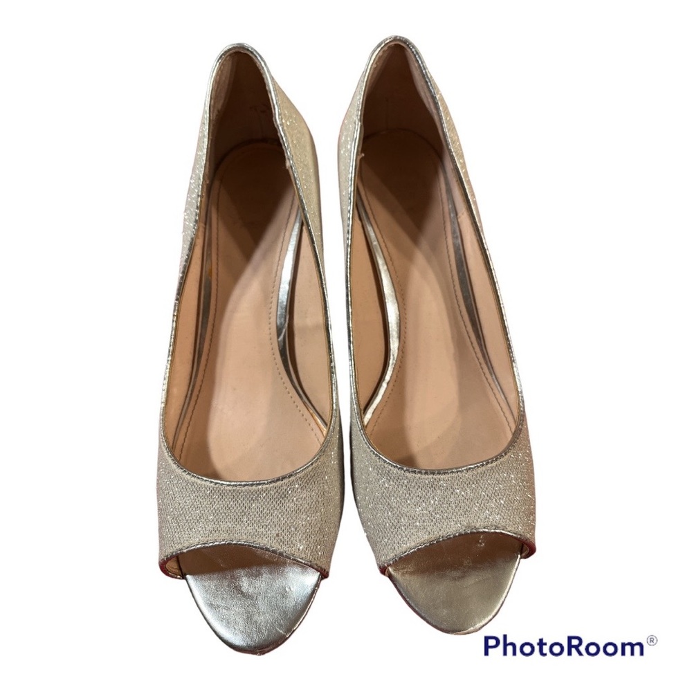 I.Miller Celeste Silver open toed shoes.  Size 9 M